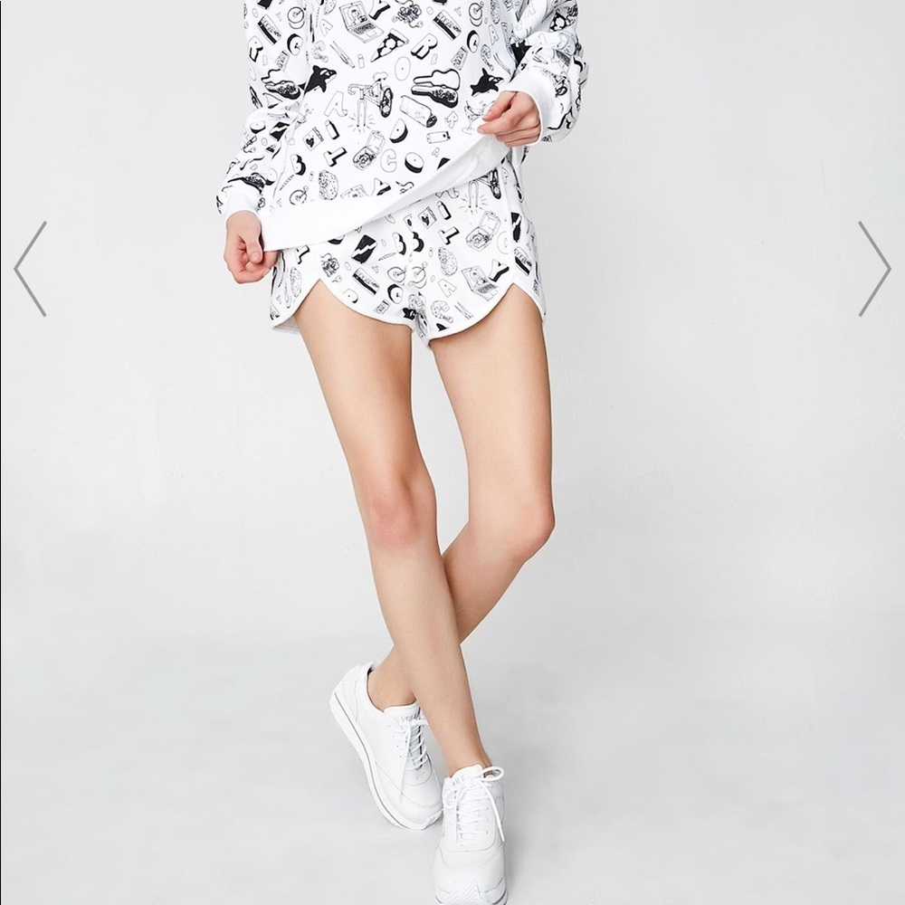 NEW • Wildfox • Mike Perry Doodles Lane Shorts Md